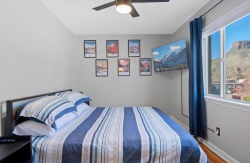 Golden Apartment | 10 min to Red Rocks & KING BED & 7min to I70 & DT Golden & STR-25-0009
