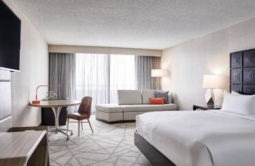 Northeast Park Hill Hotel | Renaissance Denver Hotel & Conference Center