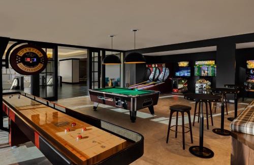 Northeast Park Hill Hotel | Renaissance Denver Hotel & Conference Center