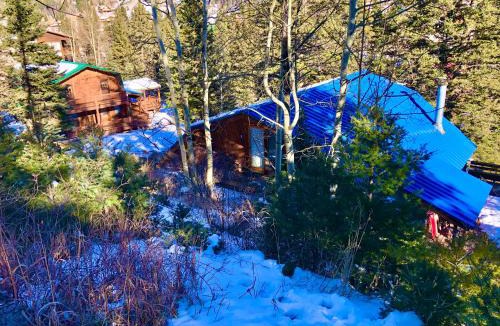 Taos Ski Valley House | Red River Aspen Retreat