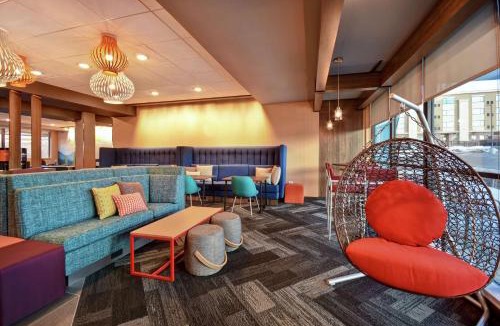 Lone Tree Hotel | Tru By Hilton Denver South Park Meadows, Co