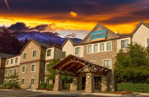 Northwest Colorado Springs Hotel | Staybridge Suites Colorado Springs North by IHG