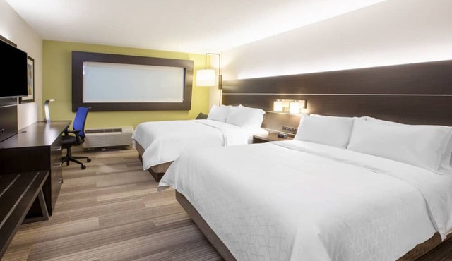 Holiday Inn Express & Suites Manitou Springs by IHG