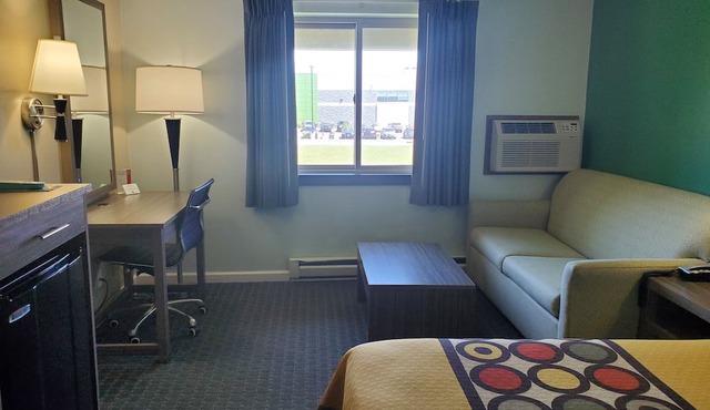 River Hill Inn & Suites in Hudson