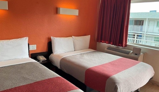 Motel 6 Fort Collins, CO