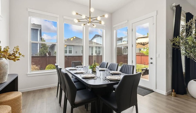 The Wandering Key Gather & Unwind, Sleeps 14
