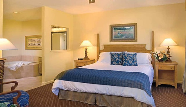 2BD/Williamsburg at Governor's Green - Lots to do! in Williamsburg