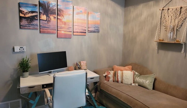 Tranquil 2-bedroom at Red Rocks & Chatfield ~ Winter Wonderland