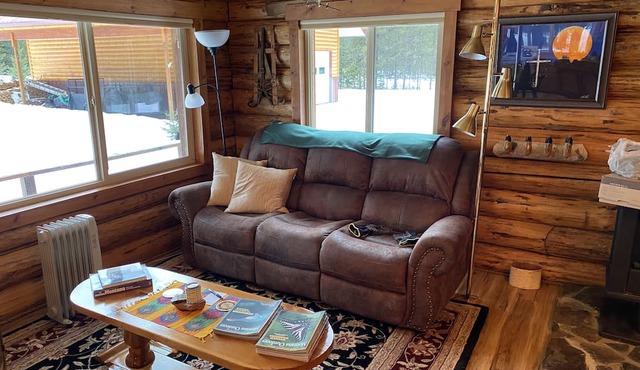 Bear Creek Cabin - A Slice of Montana Solitude
