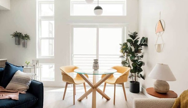 Colorful Western Vibe | Pet-Friendly | Zuni Lofts