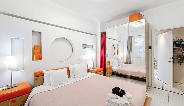 Spacious beach gem: Perfect for groups and couples