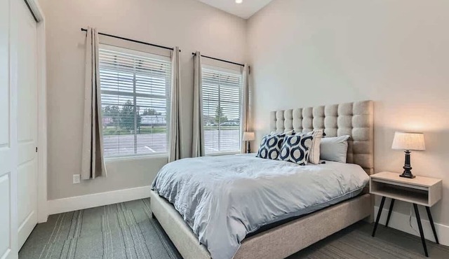Golden Getaway | Spacious 2BR | Walk to Trails