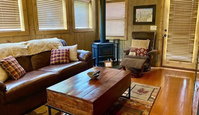 "Mom's House" Premier 2 bed 2 bath Breckenridge Chalet