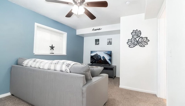 55` LED, Coffee WOW - Mins to Zion, Ski & Trails