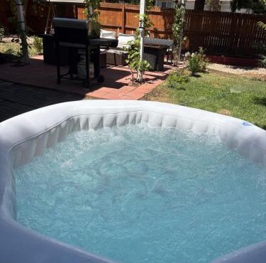 Cherry Creek Park Retreat with Hot tub, 4 Bedrooms